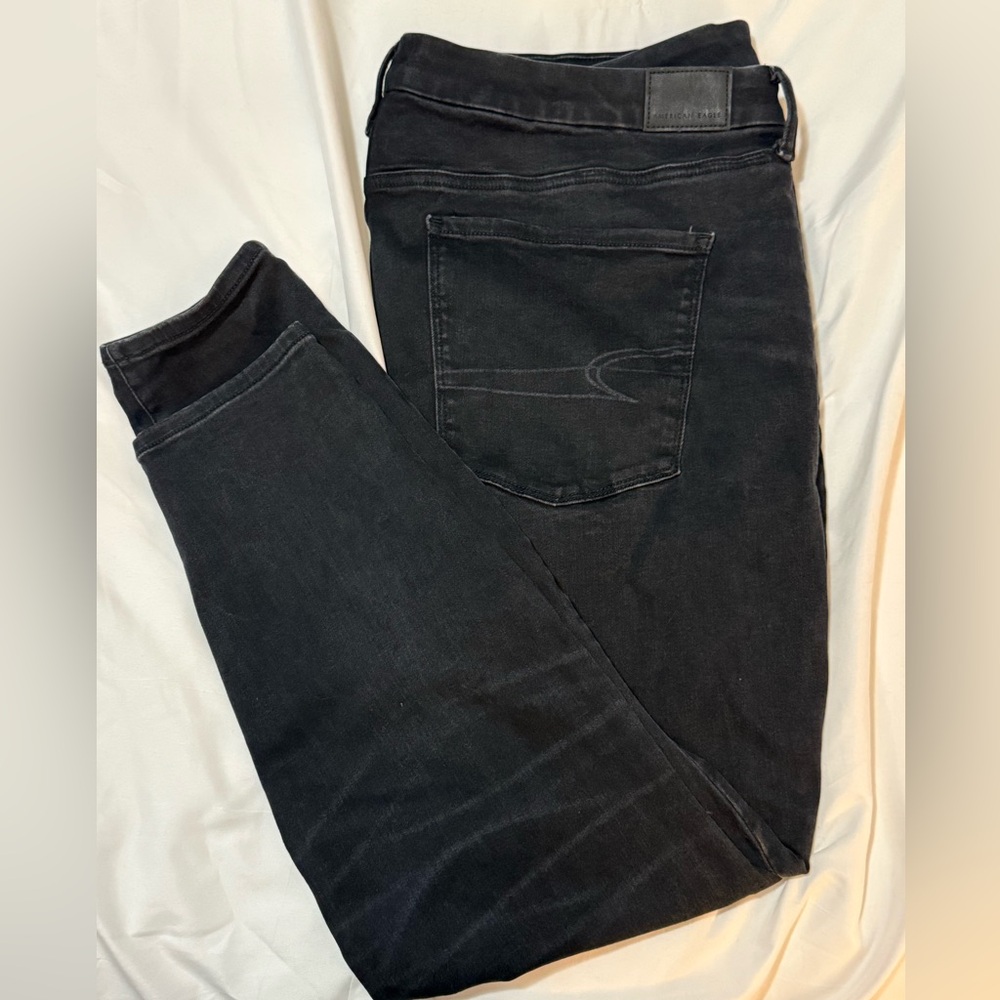 American Eagle Outfitters Dark Denim Jegging size XL short
